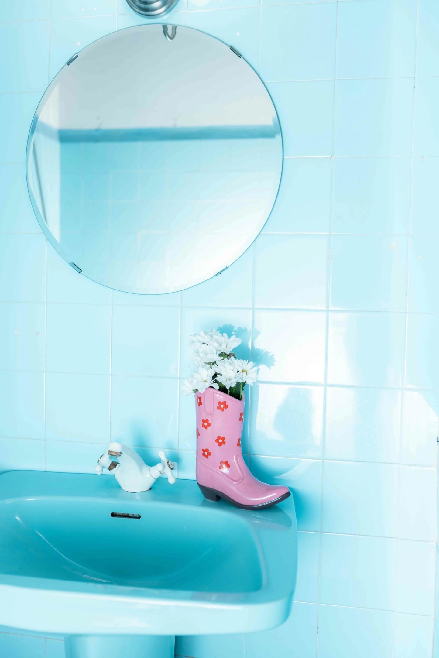 Rodeo Cowgirl Boot Vase image 0