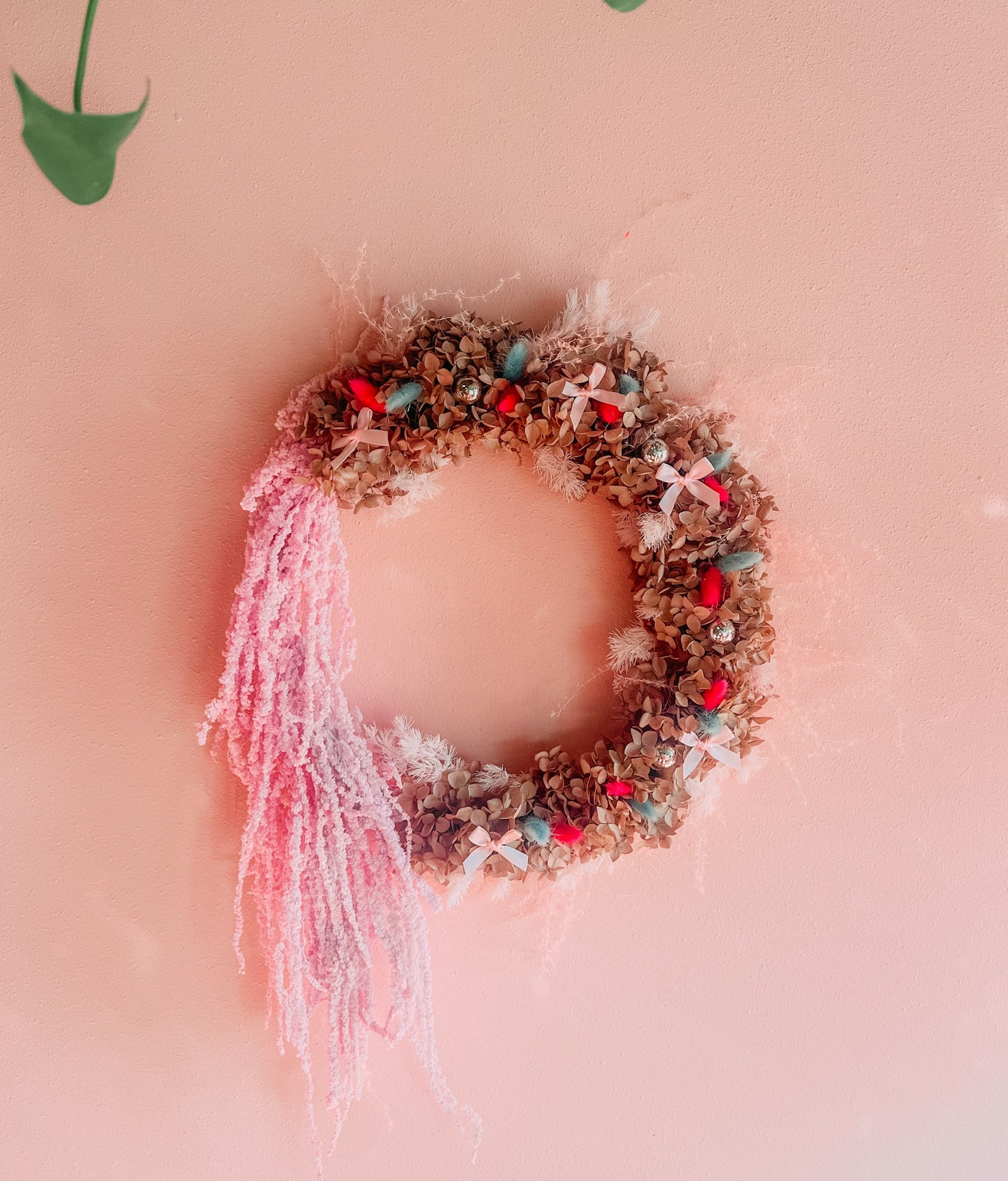 Dried Floral Wreath image 0