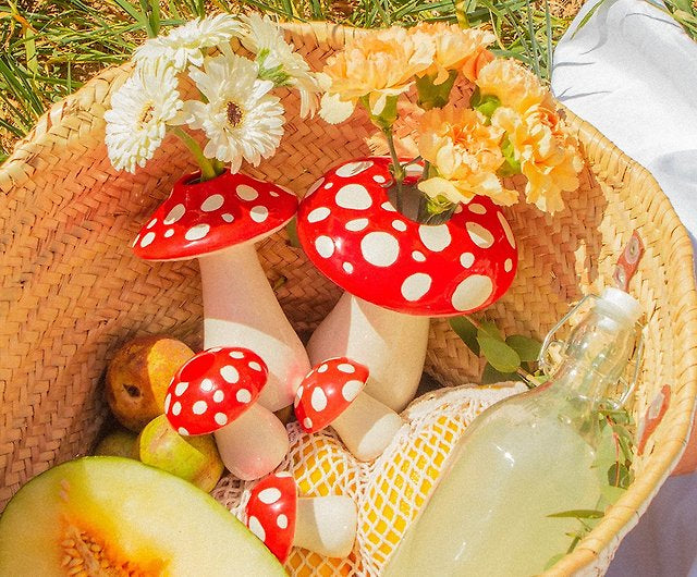 Aminata Mushroom Vase - Large image 1