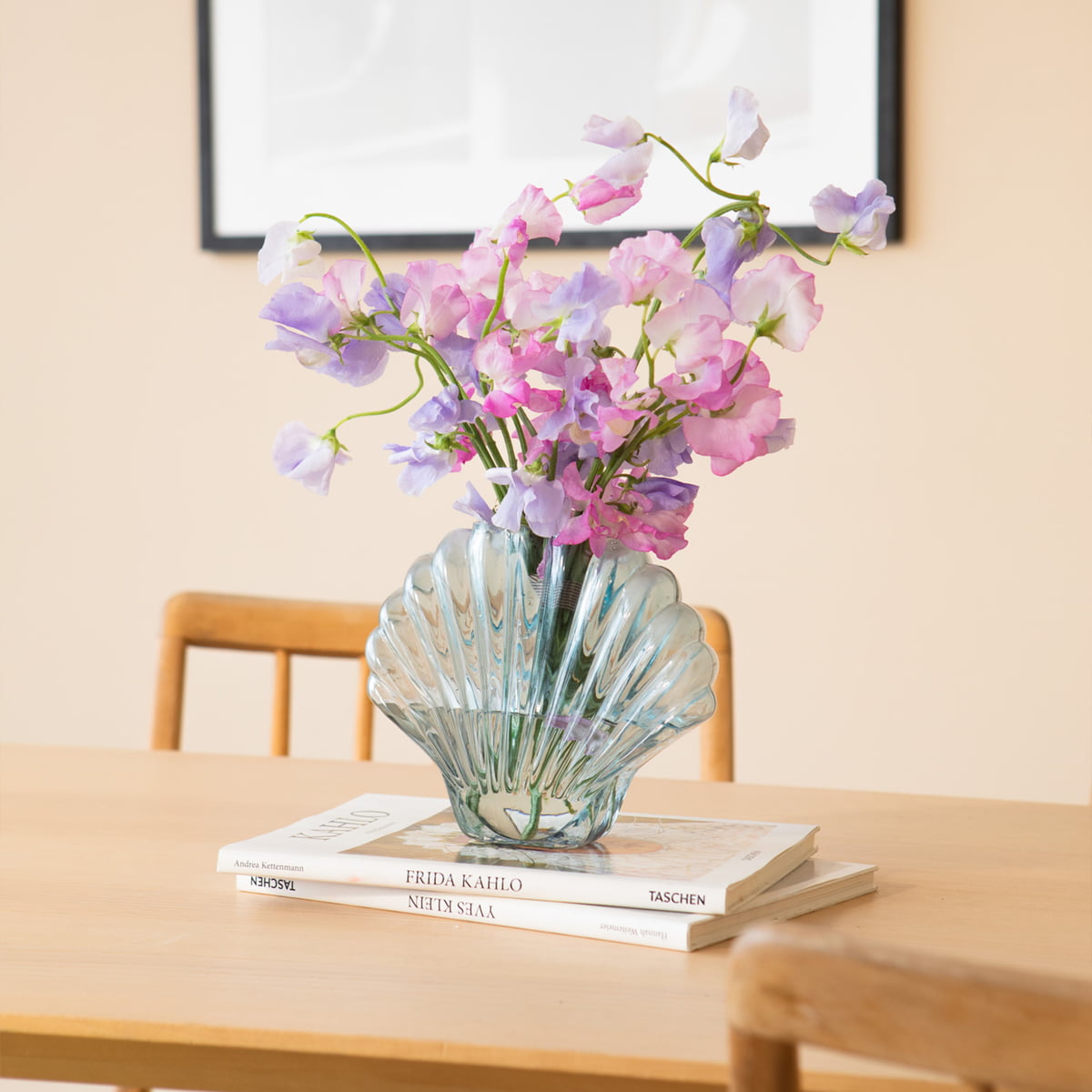 Glass Shell Vase image 0
