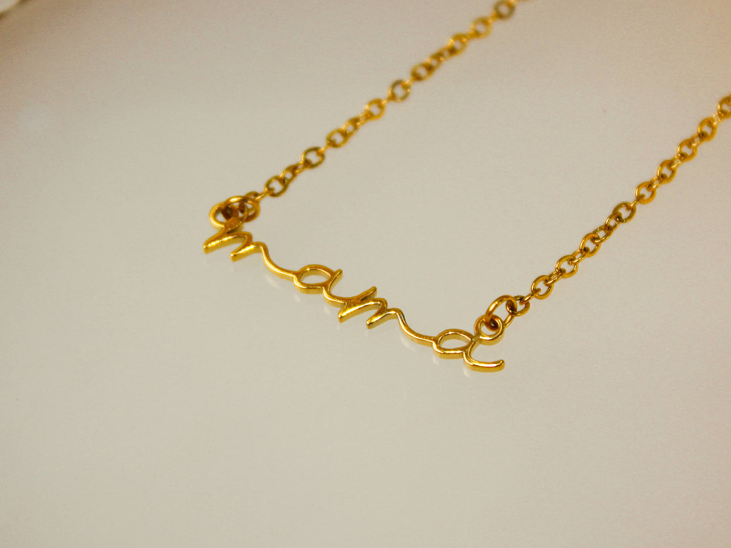 Mama Necklace