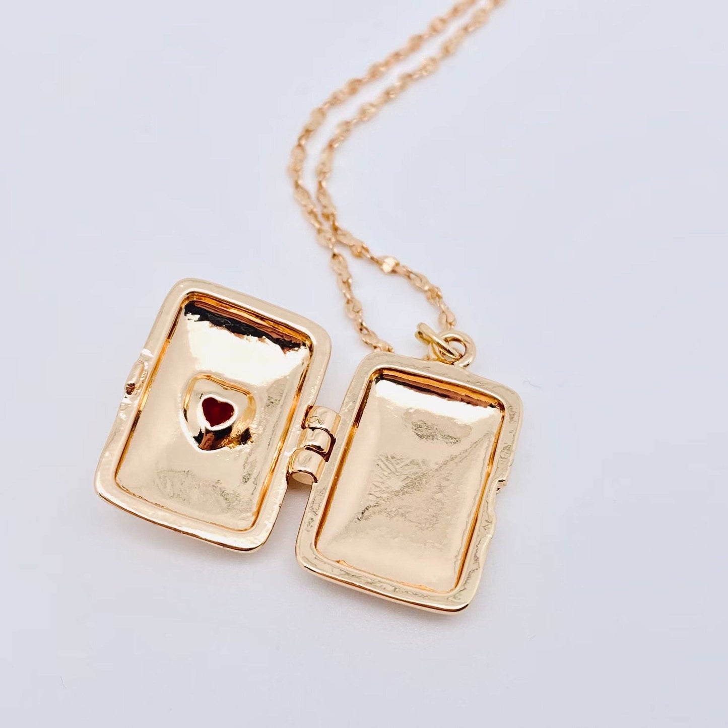 Openable Photo Album Box Necklace Valentine's Day Gifts