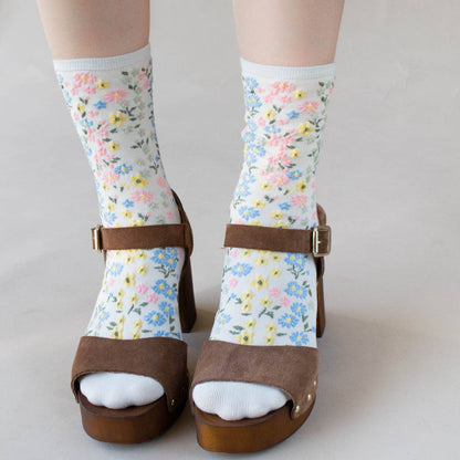 Women's Romantic Floral Socks